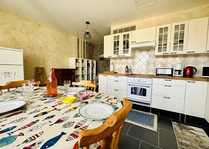 Maison De Au Calme Quartier De La Chaume 5 Pers *